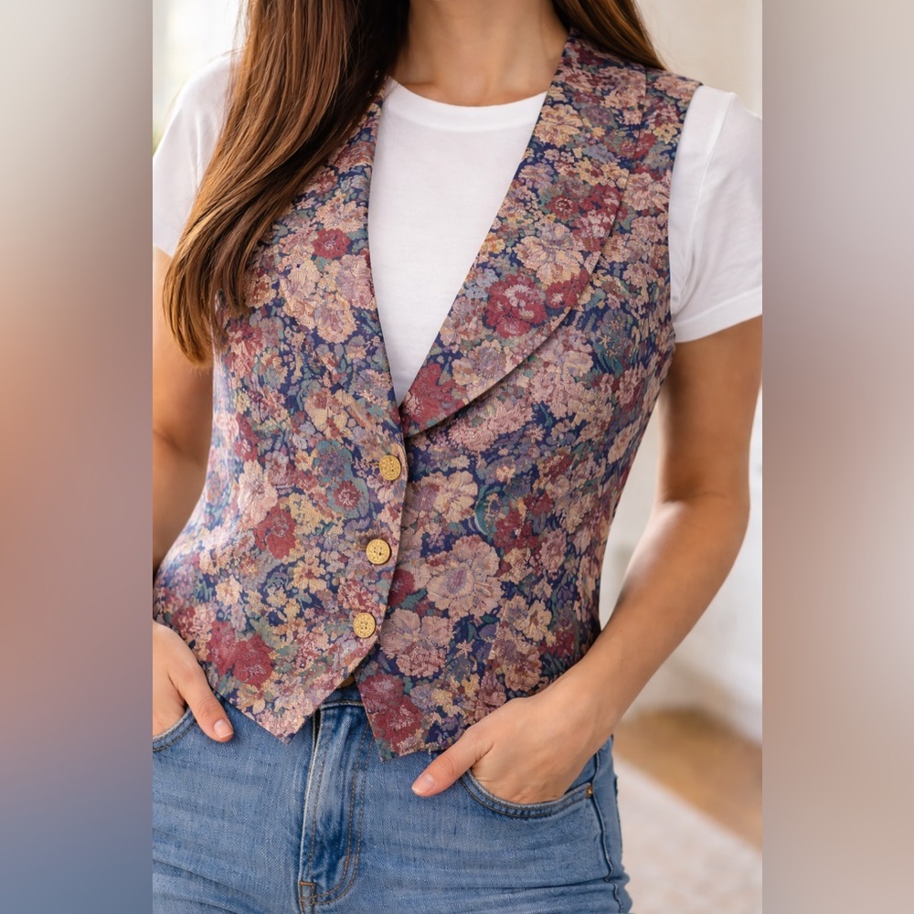 Vintage Floral Patterned Vest